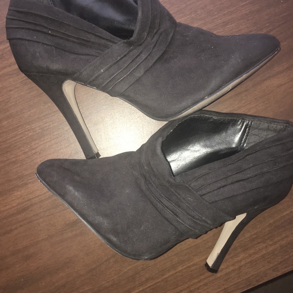 Black ankle booties